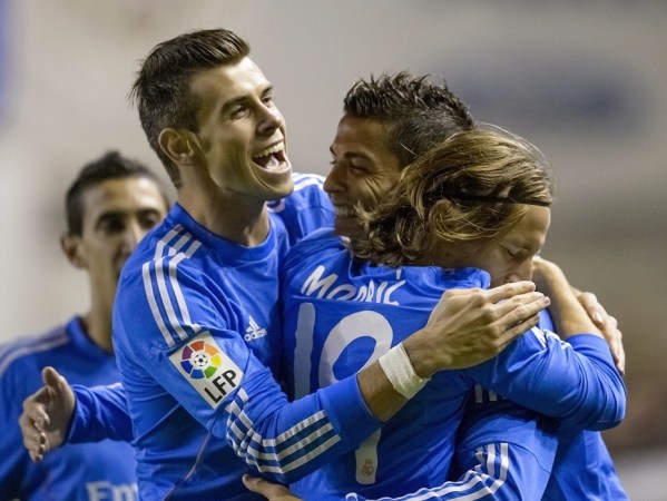 策划了一系 策划了一系